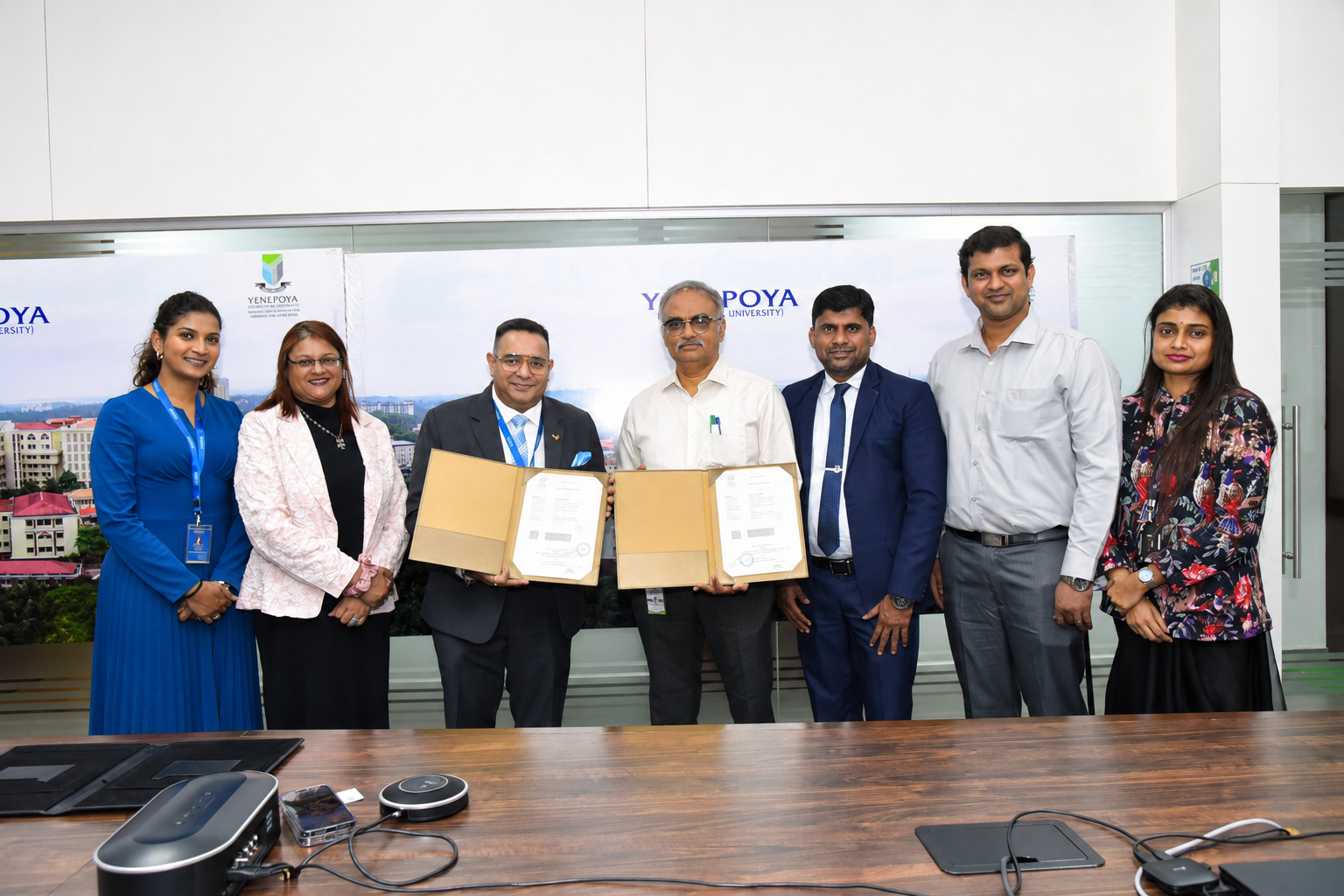 Entrepôt representatives and Yenepoya University leaders marking an academic partnership